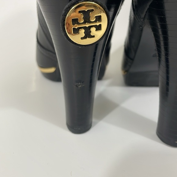 Tory Burch black leather ankle booties size 7 - Picture 6 of 8